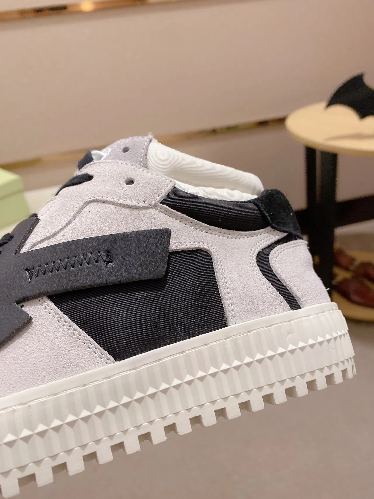 Off-White 米色 黑色 高帮 麂皮面料 生活方式 运动鞋 4