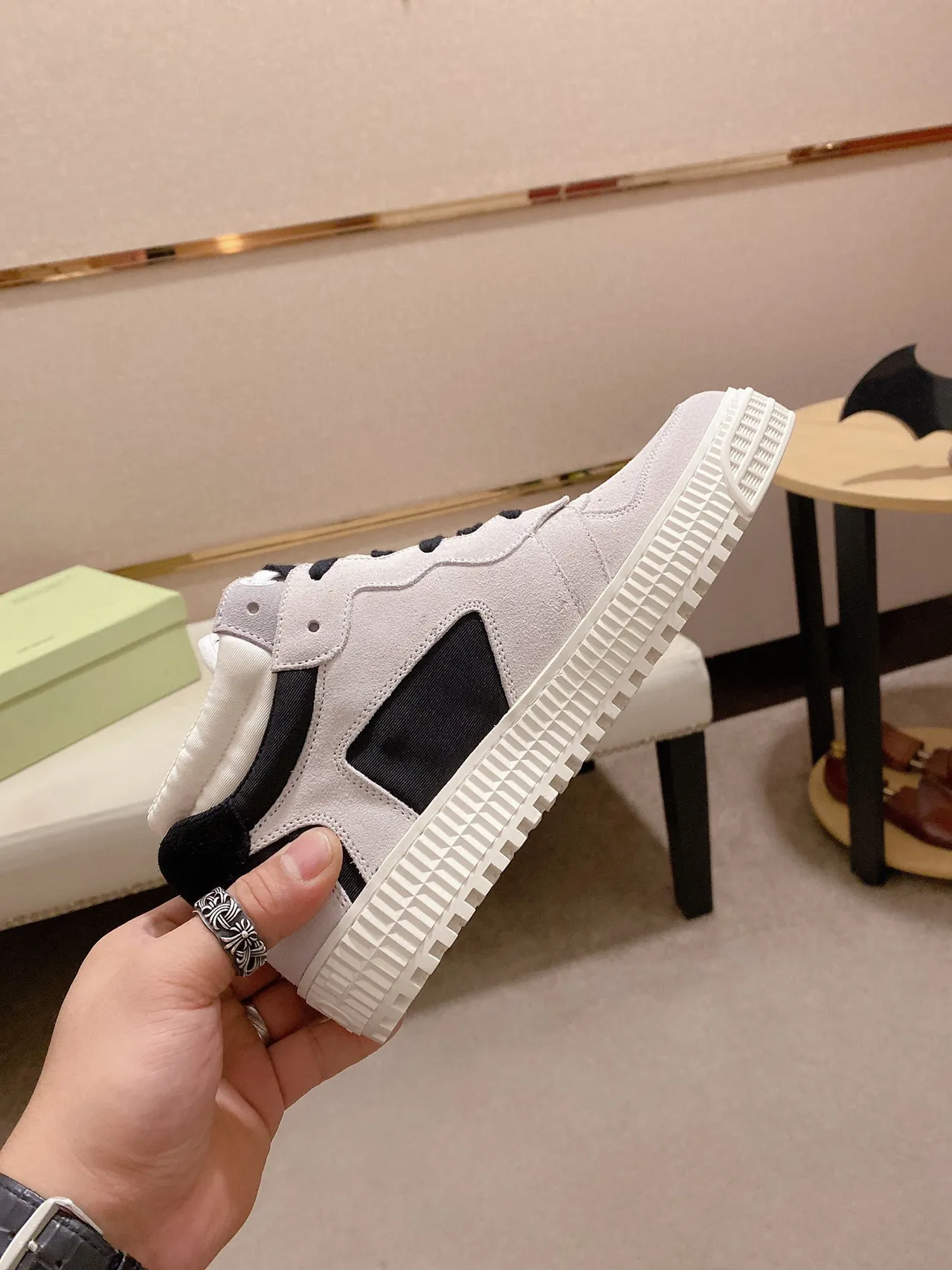 Off-White 米色 黑色 高帮 麂皮面料 生活方式 运动鞋 7