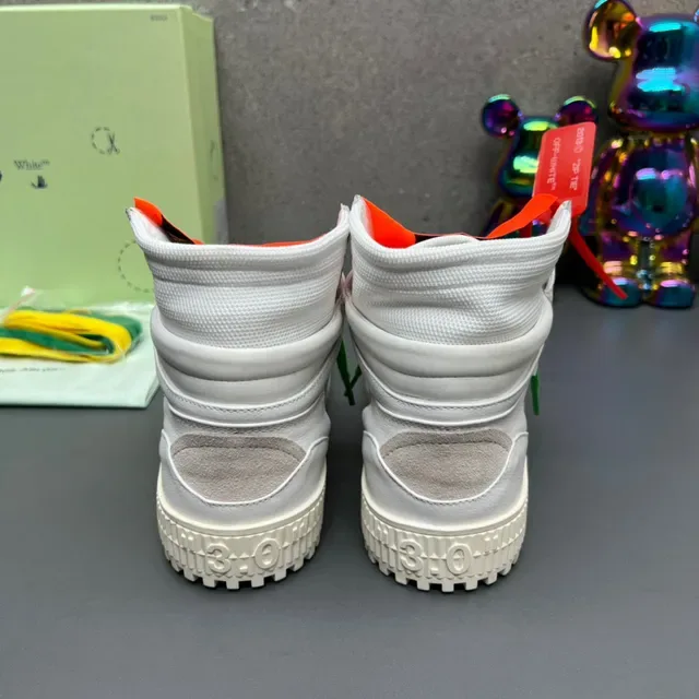 Off-White أحذية رياضية lifestyle خضراء عالية الارتفاع بتصميم صناعي ربط سحابي 4