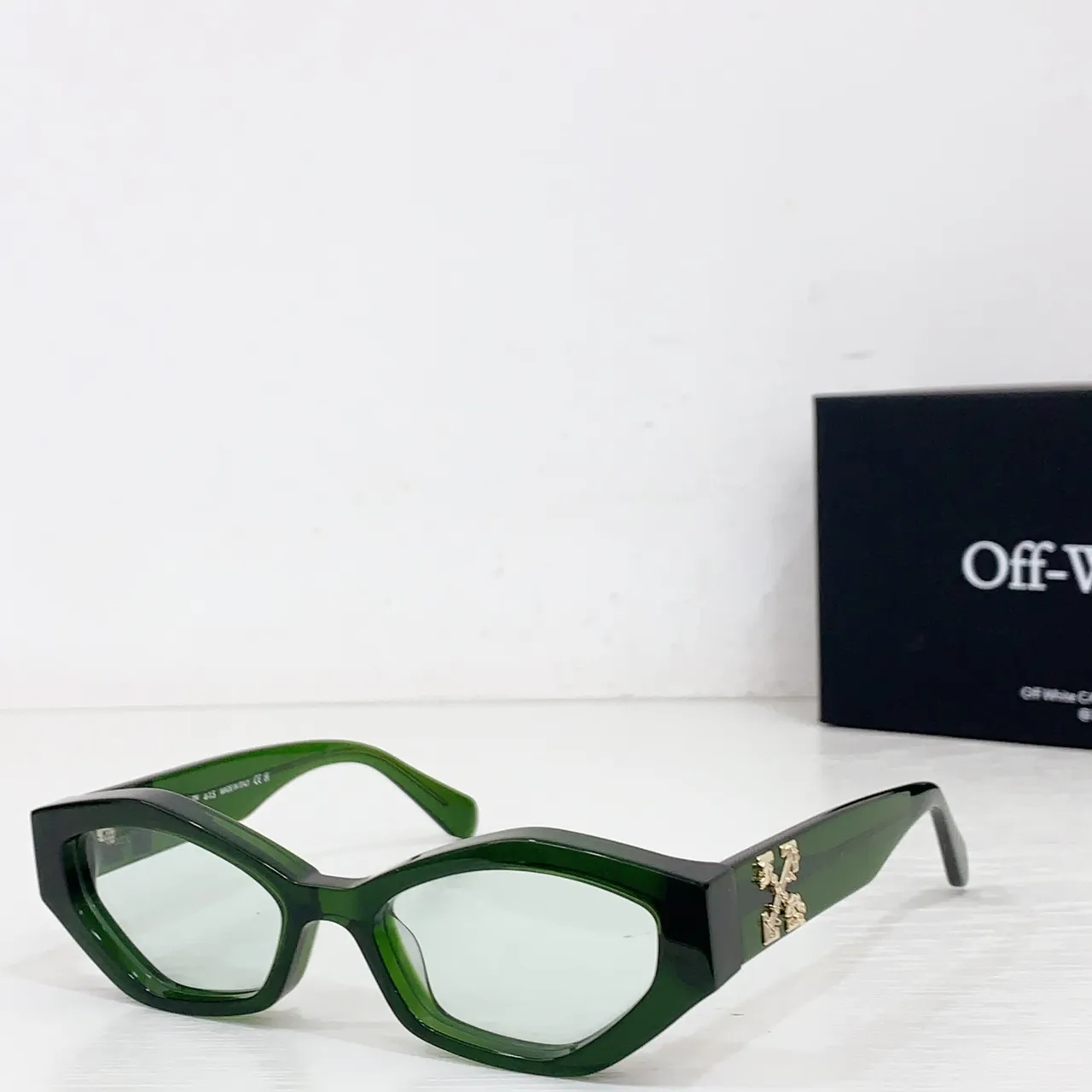 Off-White Industrial Angular Gafas de Sol Mate Blanco 5