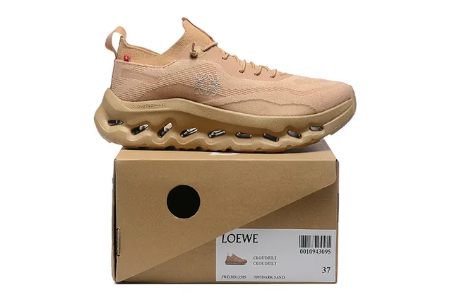 On Cloudmonster Beige Running Shoes 2