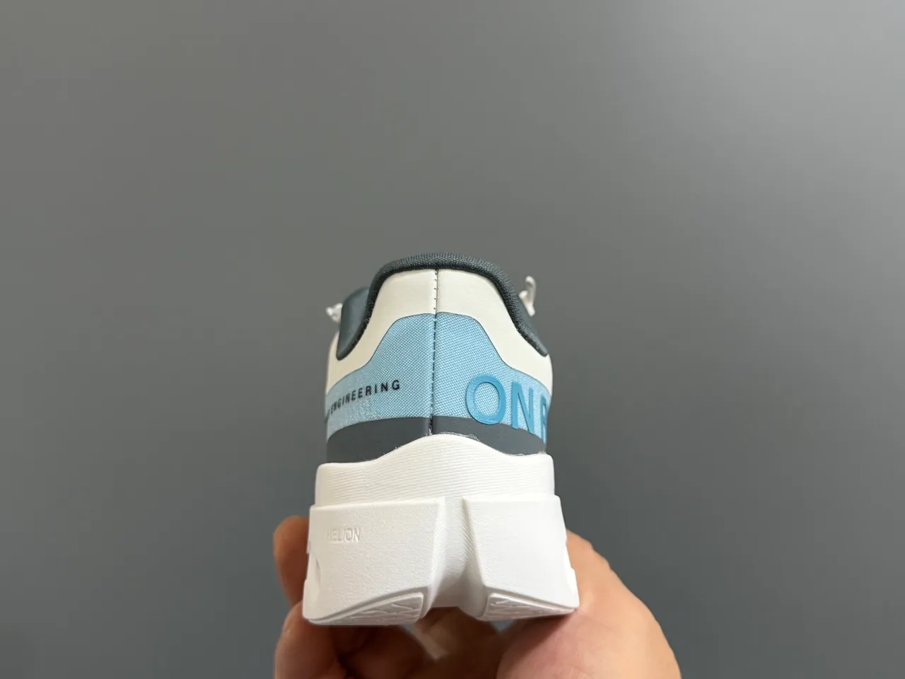 On Gray White Low-Top Lace-Up Running Shoes 19
