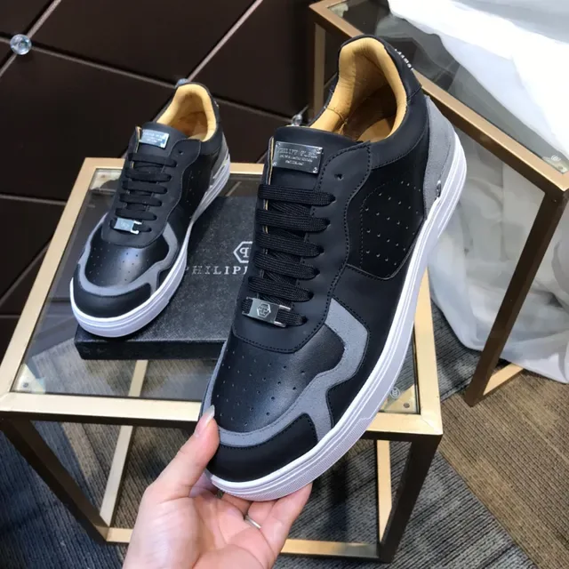 Philipp Plein Sneakers Lifestyle Noires et Grises Perforées Low-Top 3
