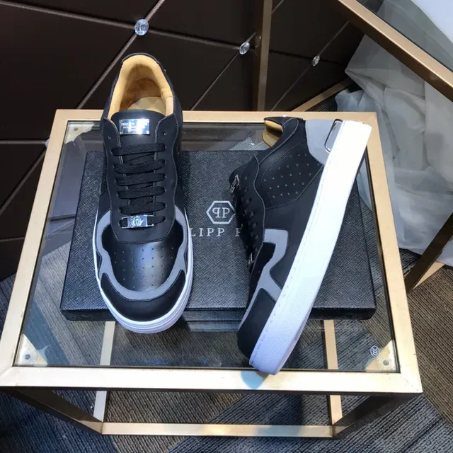 Philipp Plein Sneakers Lifestyle Noires et Grises Perforées Low-Top 6