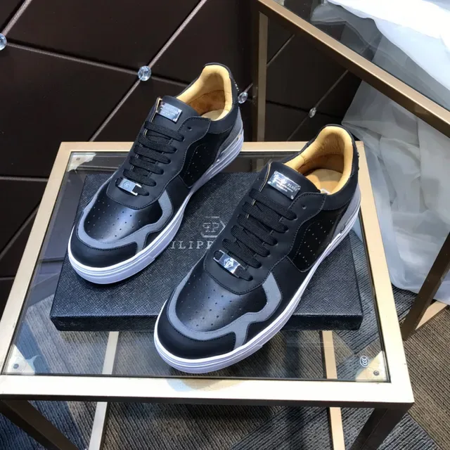 Philipp Plein Sneakers Lifestyle Noires et Grises Perforées Low-Top 7