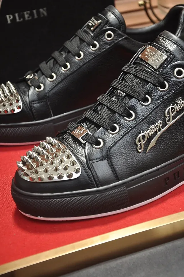 Philipp Plein سنيكرز لايف ستايل أسود جلدي مدبب منصة 2