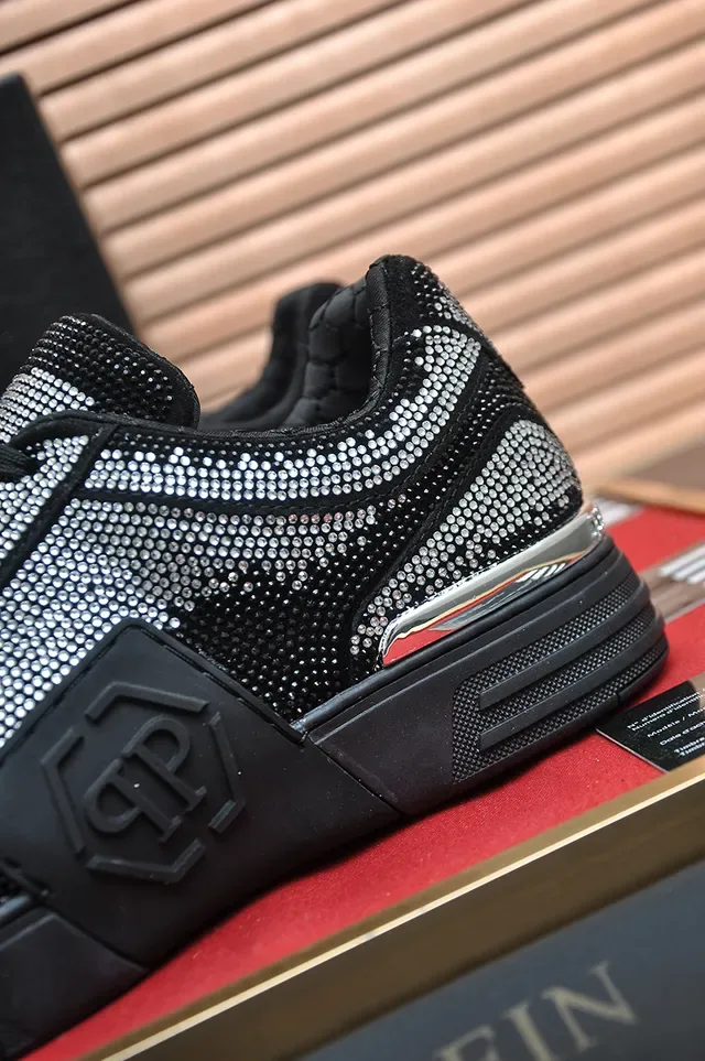 Philipp Plein Baskets Lifestyle Noires Argentées Cristal Embellished Low-Top 2