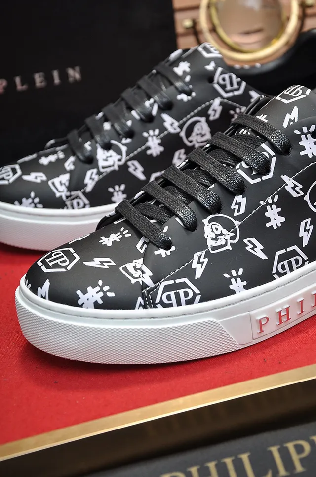 Philipp Plein Preto e Branco todo sobre impressão gráfica embossada letra de marca estilo de vida tênis 3