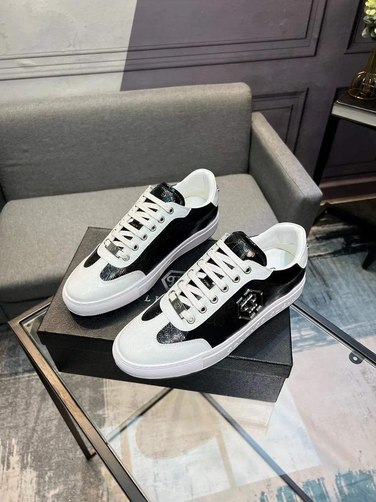 Philipp Plein Negro Blanco Cuero Texturizado Parte Superior Paneles de Contraste Zapatillas Lifestyle 3