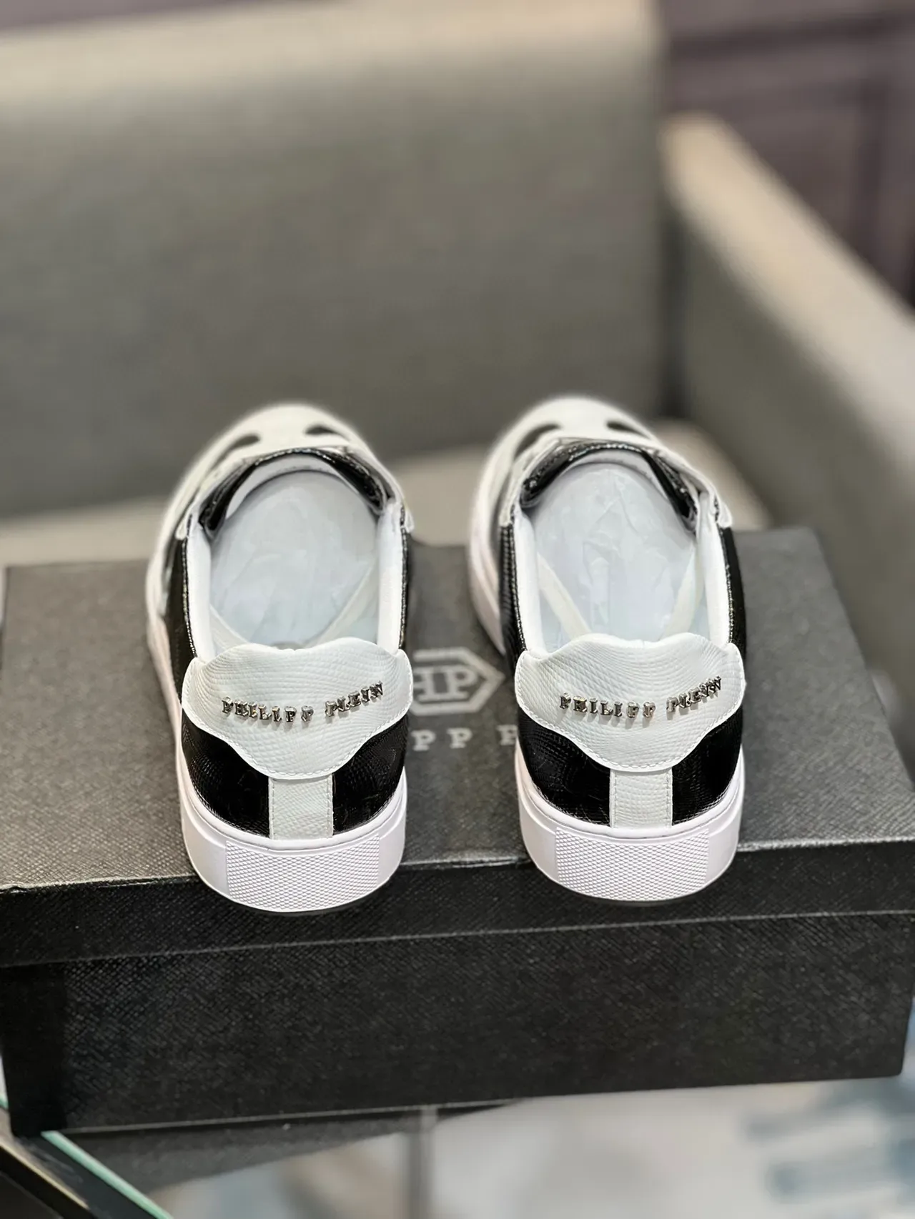 Philipp Plein Negro Blanco Cuero Texturizado Parte Superior Paneles de Contraste Zapatillas Lifestyle 8