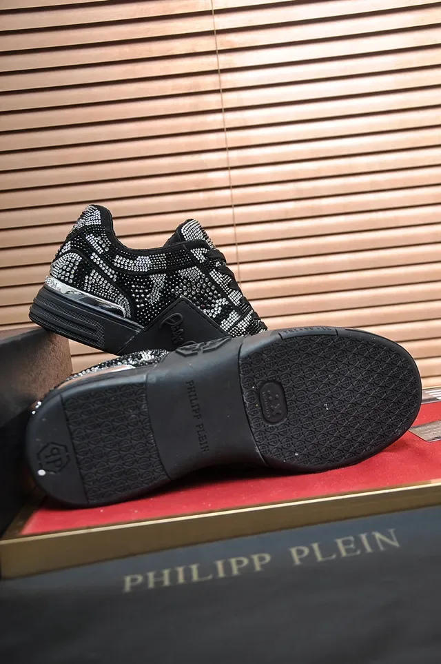 Philipp Plein Crystal-Embellished Logo Plaque Platform Lifestyle Sneakers 3