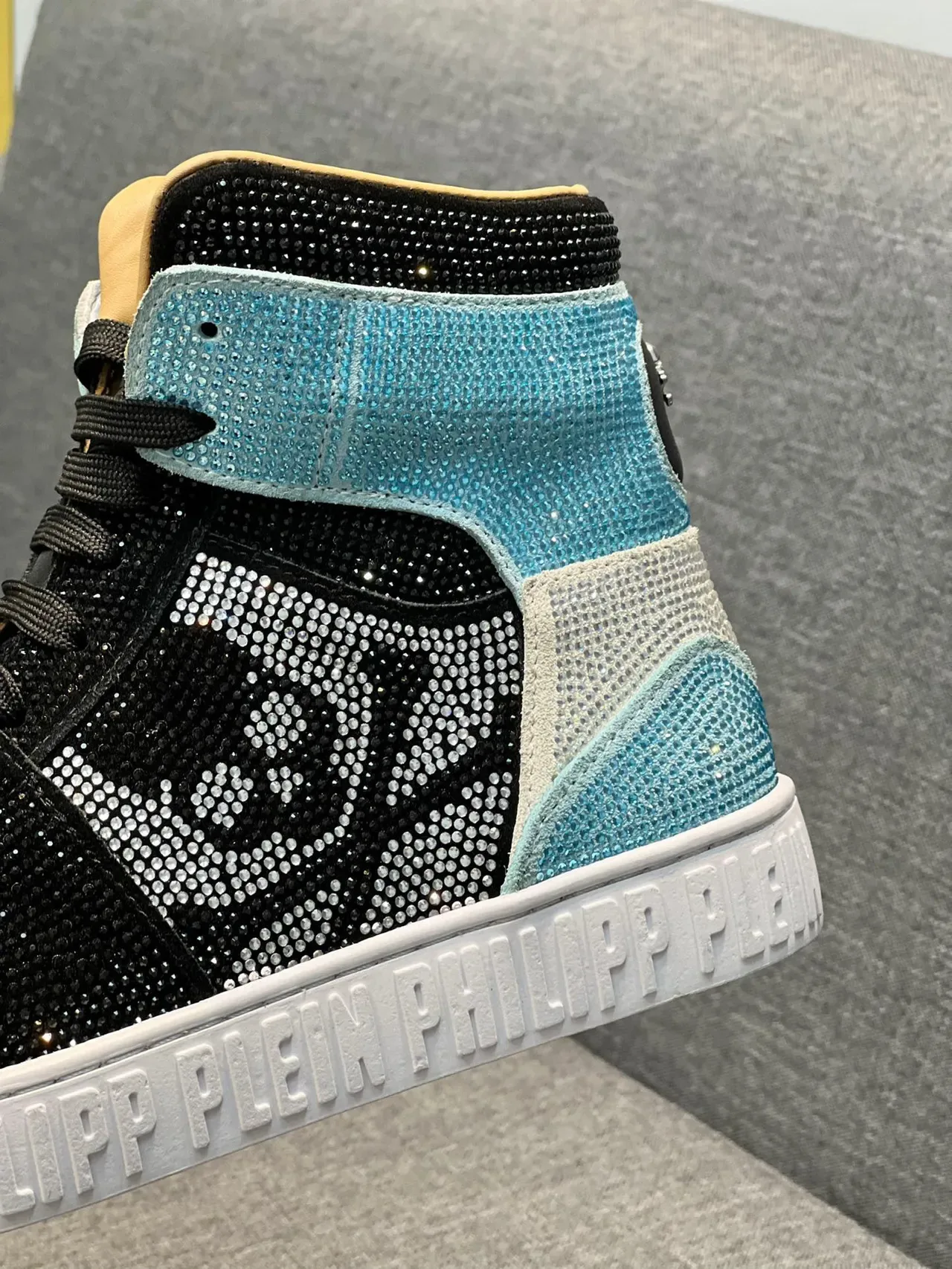Philipp Plein Crystal Skull حذاء رياضي عالي 8