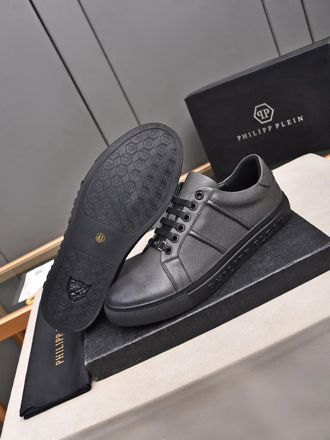 Philipp Plein Gray Black Pebbled Leather Upper Vertical Stitched Paneling Lifestyle Sneakers 4
