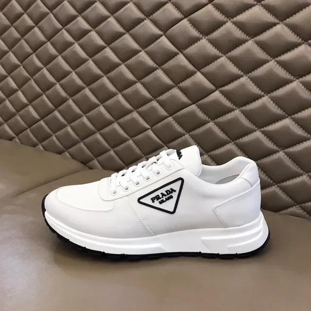 Prada Cloudbust أبيض أسود Low-Top جلد صناعي أحذية رياضية نمط حياة 6