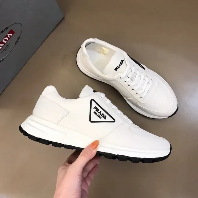 Prada Cloudbust أبيض أسود Low-Top جلد صناعي أحذية رياضية نمط حياة 7