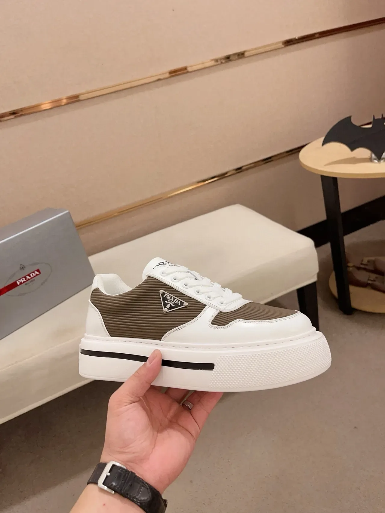 Prada Cloudbust 白色棕色平台鞋底 针织纺织覆盖 生活方式运动鞋 5
