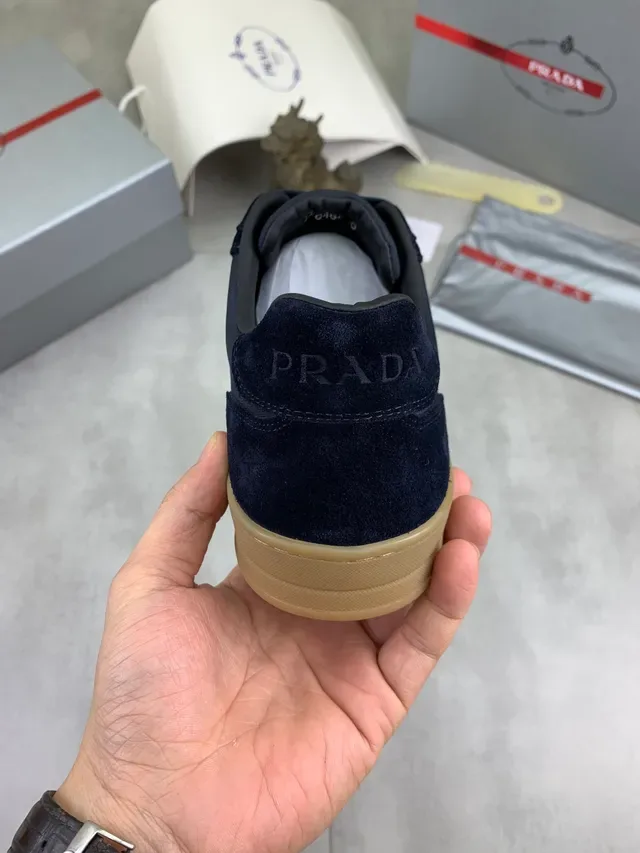 Prada Sneakers Lifestyle Navy Suede et Synthétique Low-Top 4