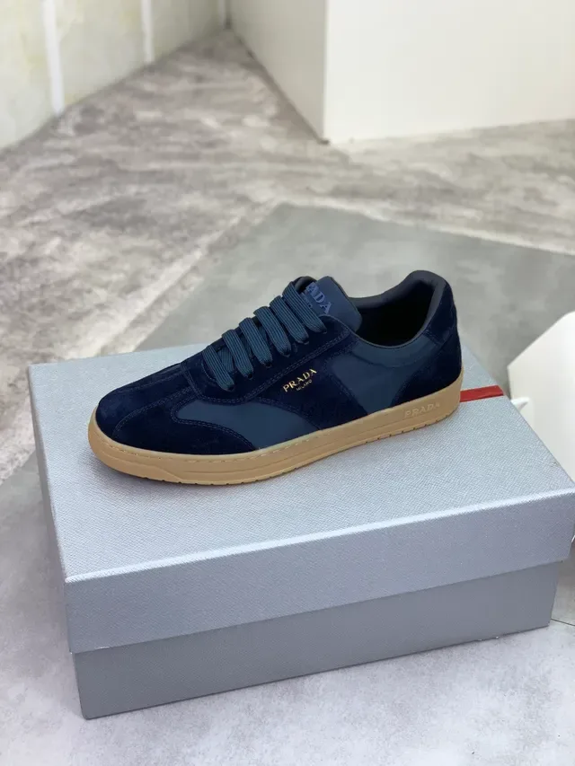 Prada Sneakers Lifestyle Navy Suede et Synthétique Low-Top 5