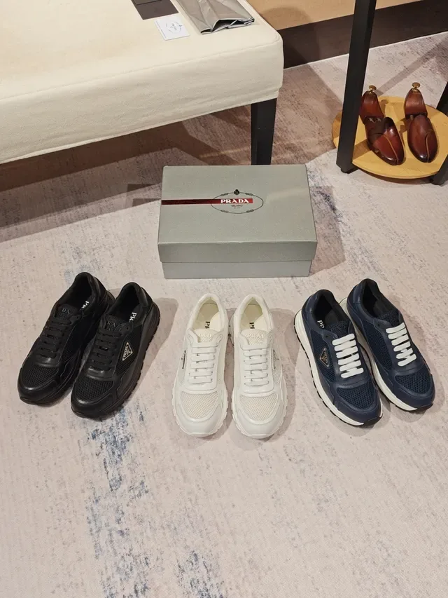 Prada Re-Nylon Runner Navy Blue Leather Mesh Lifestyle Sneakers 6