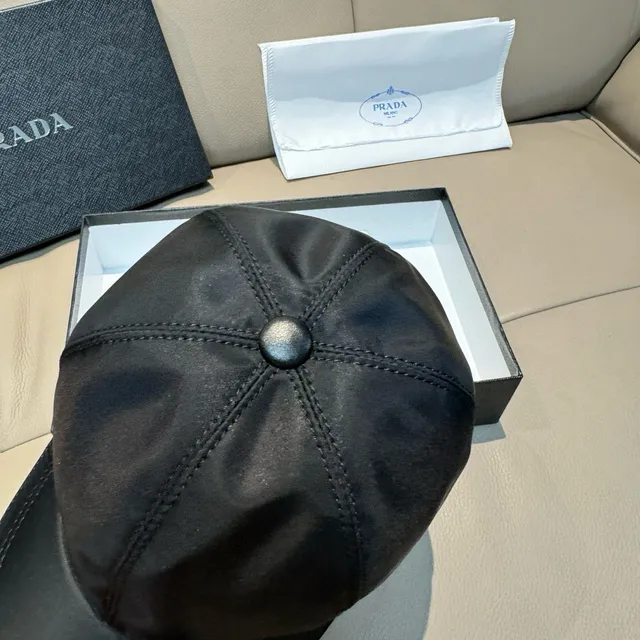 Prada Boné Preto Estruturado de Beisebol 5