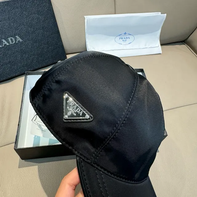 Prada Boné Preto Estruturado de Beisebol 7