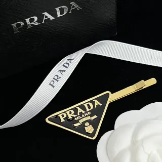 Prada Triangle Logo काला सोना त्रिकोणीय इमेल धातु ब्रोच