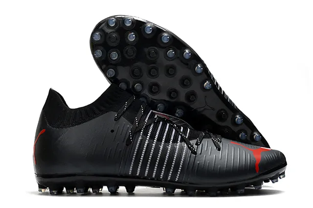 Puma Future Z Chaussures de football orange et jaune avec upper en knit, ajustement sock-fit, cage à lacets intégrée, terrain ferme 10