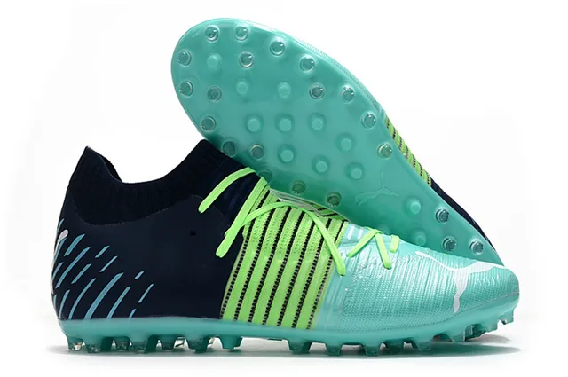 Puma Future Z Chaussures de football orange et jaune avec upper en knit, ajustement sock-fit, cage à lacets intégrée, terrain ferme 16