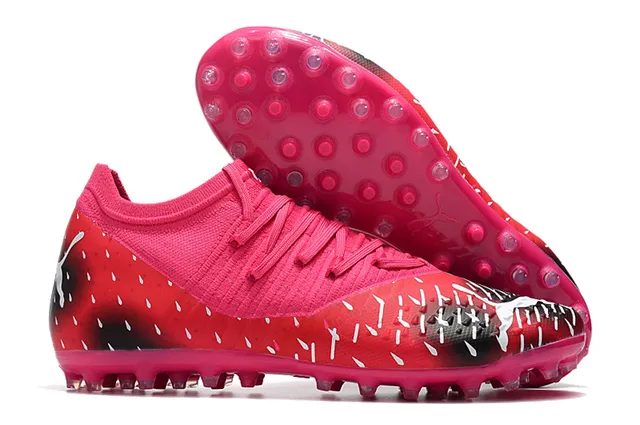 Puma Future Z Chaussures de football orange et jaune avec upper en knit, ajustement sock-fit, cage à lacets intégrée, terrain ferme 19
