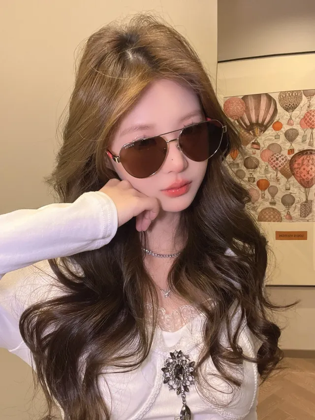 Ray-Ban Aviator ग्रेडिएंट ब्राउन सनग्लासेस 5