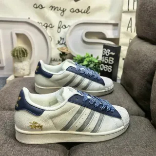 Stussy Beige Navy Low-Top Cupsole Lifestyle Sneakers — Clothing catalogue photo from WWTop Yupoo