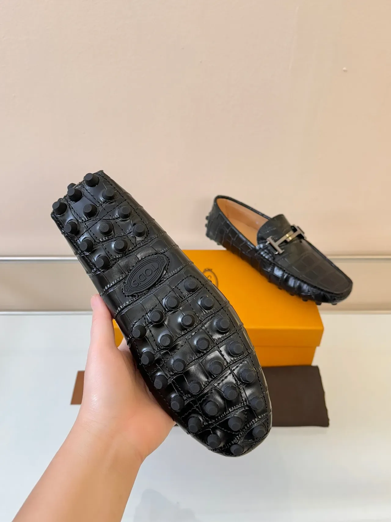 Tod's Gommino Loafer Black Croc-Embossed Leather Loafers 3