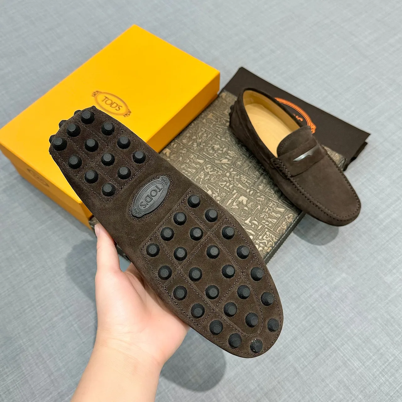 Tod's Gommino لؤفر بني سويد حزام بني لؤفر 5