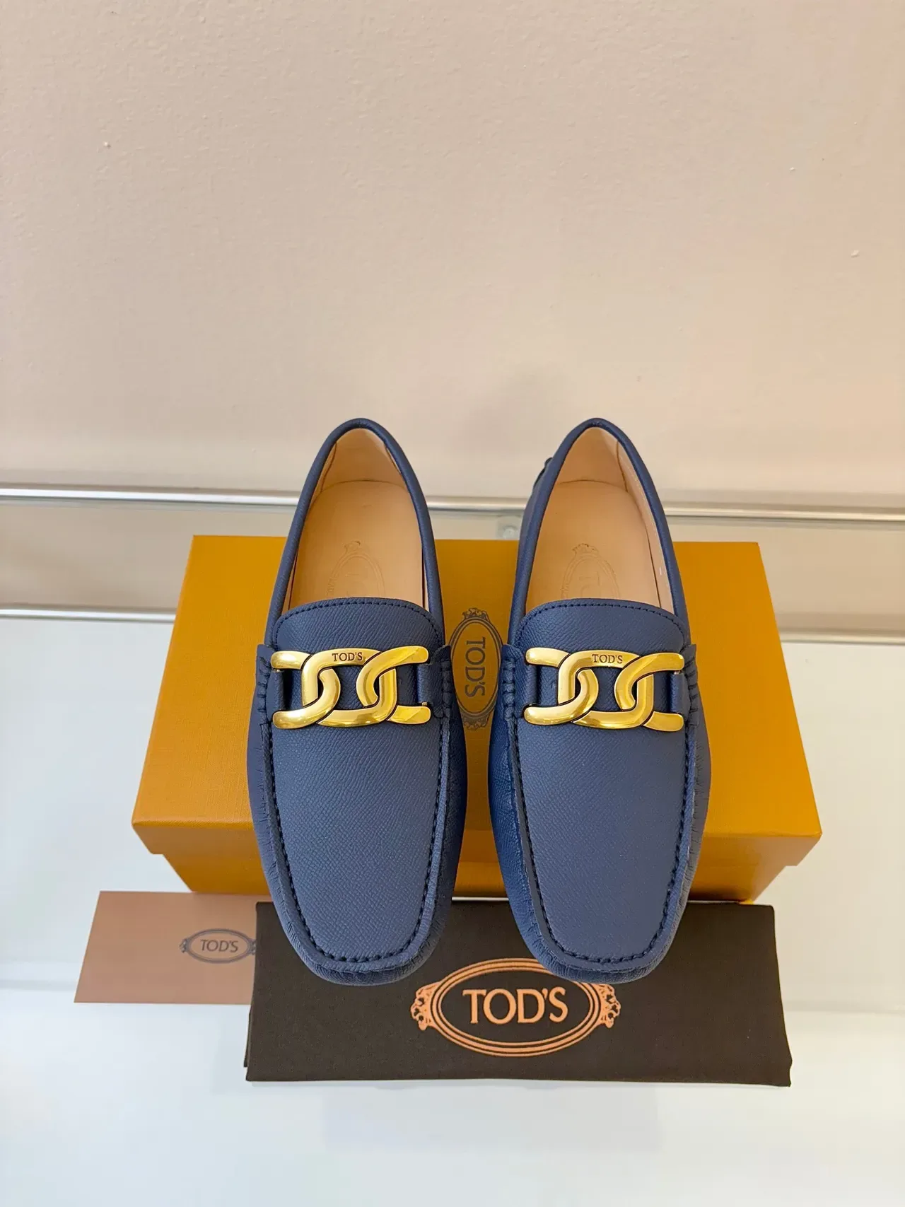 Tod's Gommino Loafer Azul Marinho Dourado Bit de Cavalo Couro 6