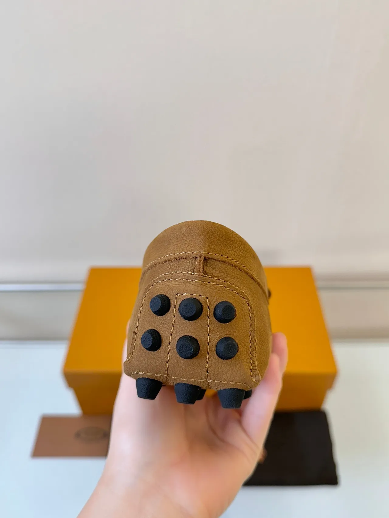 Tod's Gommino Loafer 棕色 粒面皮革 H-Bit 凸纹底 乐福鞋 4