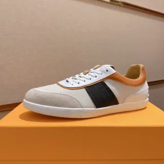 Tod's Gommino स्नीकर सफेद भूरे भूरी काला जीवनशैली स्नीकर