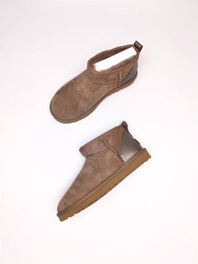 UGG 棕褐米色麂皮鞋面羊毛内里雪靴 14