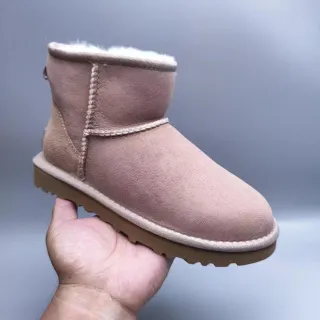 UGG Classic Mini 尘玫瑰麂皮雪靴