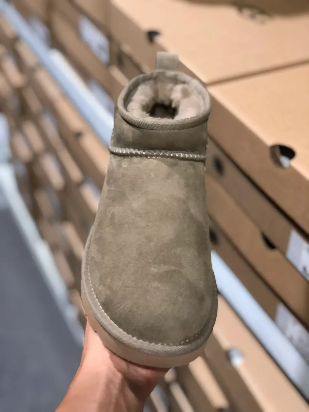 UGG Classic Mini Botas de Nieve Ante Gris 5