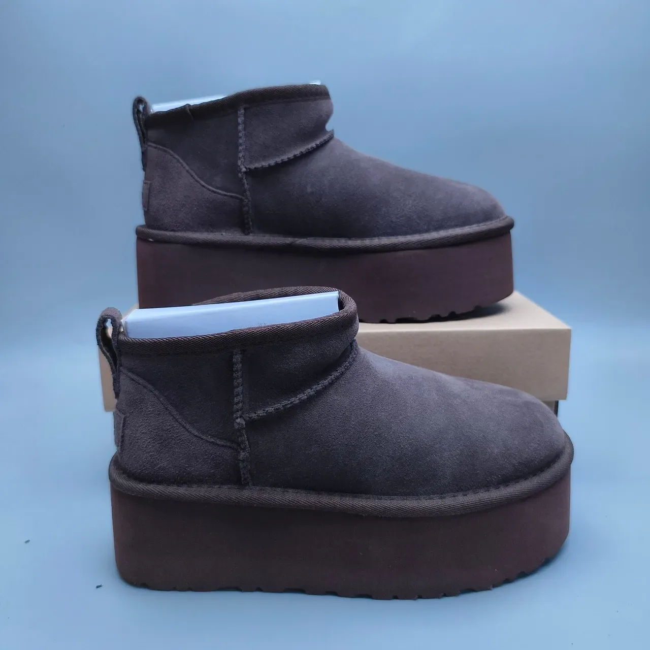 UGG Classic Mini Platform أحذية ثلجية من السويدي البني 5