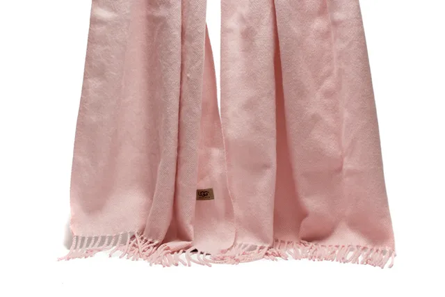 UGG Cachecol de Cachemira Rosa com Textura Tecida e Borda Franja 2