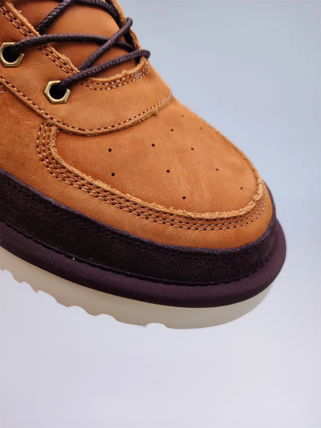 UGG بني وكرزي ثنائي اللون جلد الغزال جلد حذاء عمل 2