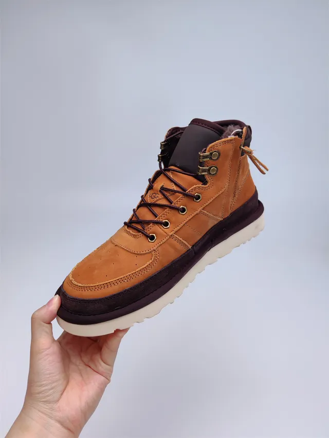 UGG بني وكرزي ثنائي اللون جلد الغزال جلد حذاء عمل 3
