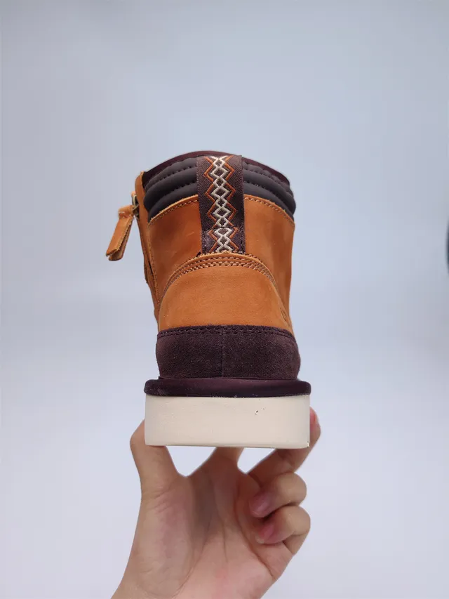 UGG بني وكرزي ثنائي اللون جلد الغزال جلد حذاء عمل 6