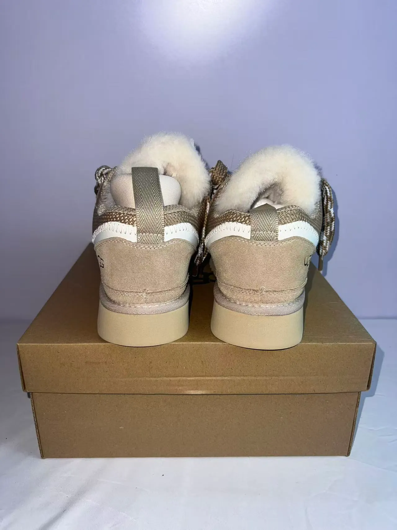UGG Tasman Beige doublée de shearling Platform Lifestyle Sneaker 4