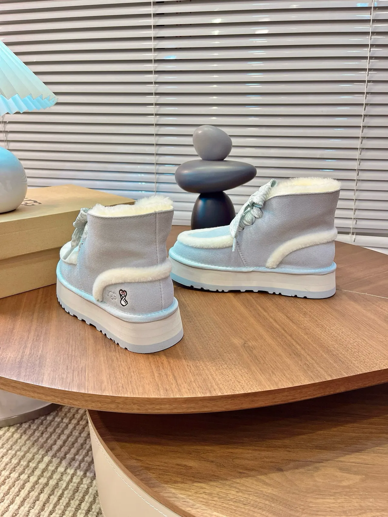 UGG Tasman নীল ধূসর প্ল্যাটফর্ম তল শিয়ারলিং লাইন্ড স্নো বুট 5