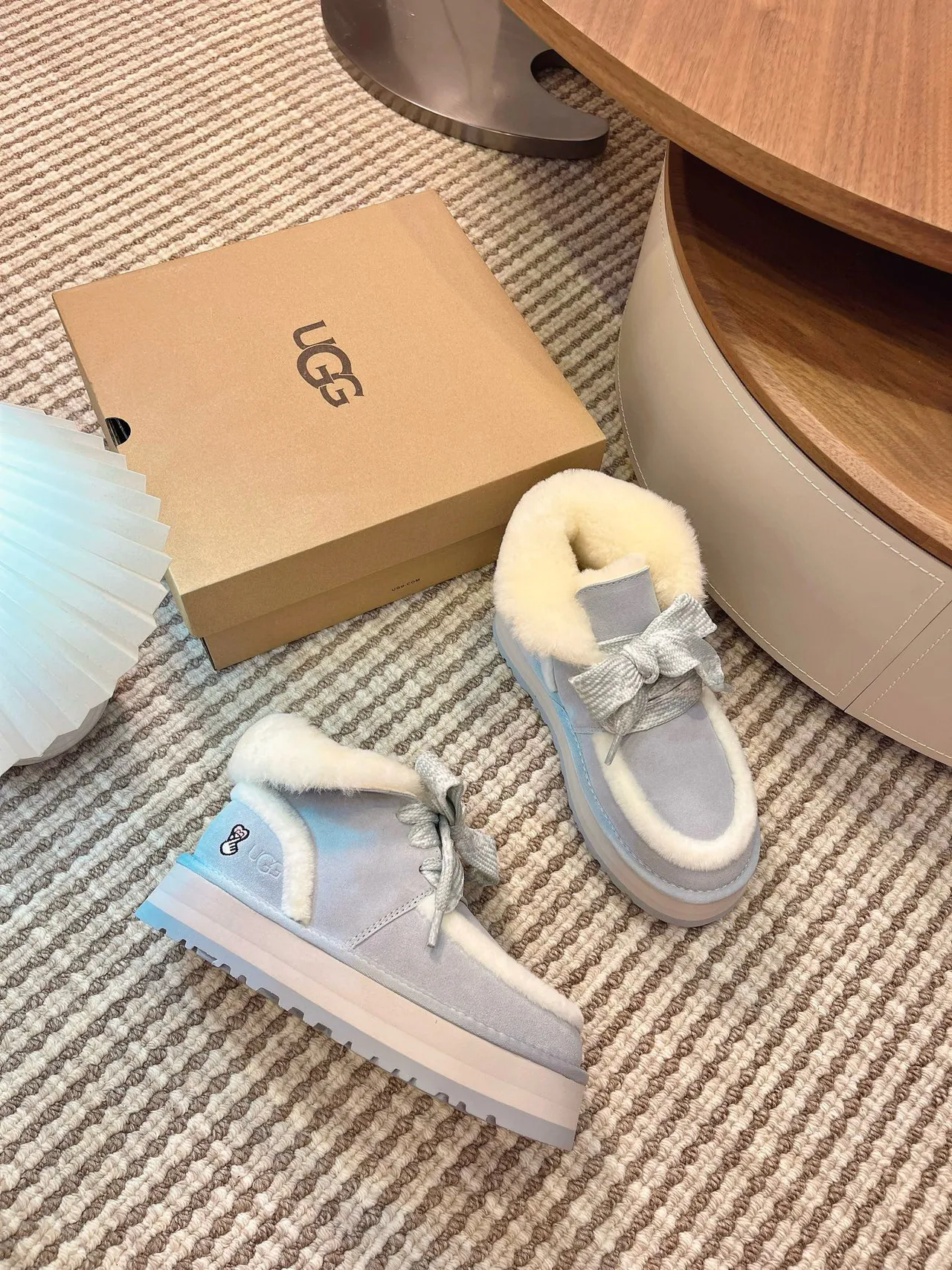 UGG Tasman নীল ধূসর প্ল্যাটফর্ম তল শিয়ারলিং লাইন্ড স্নো বুট 6