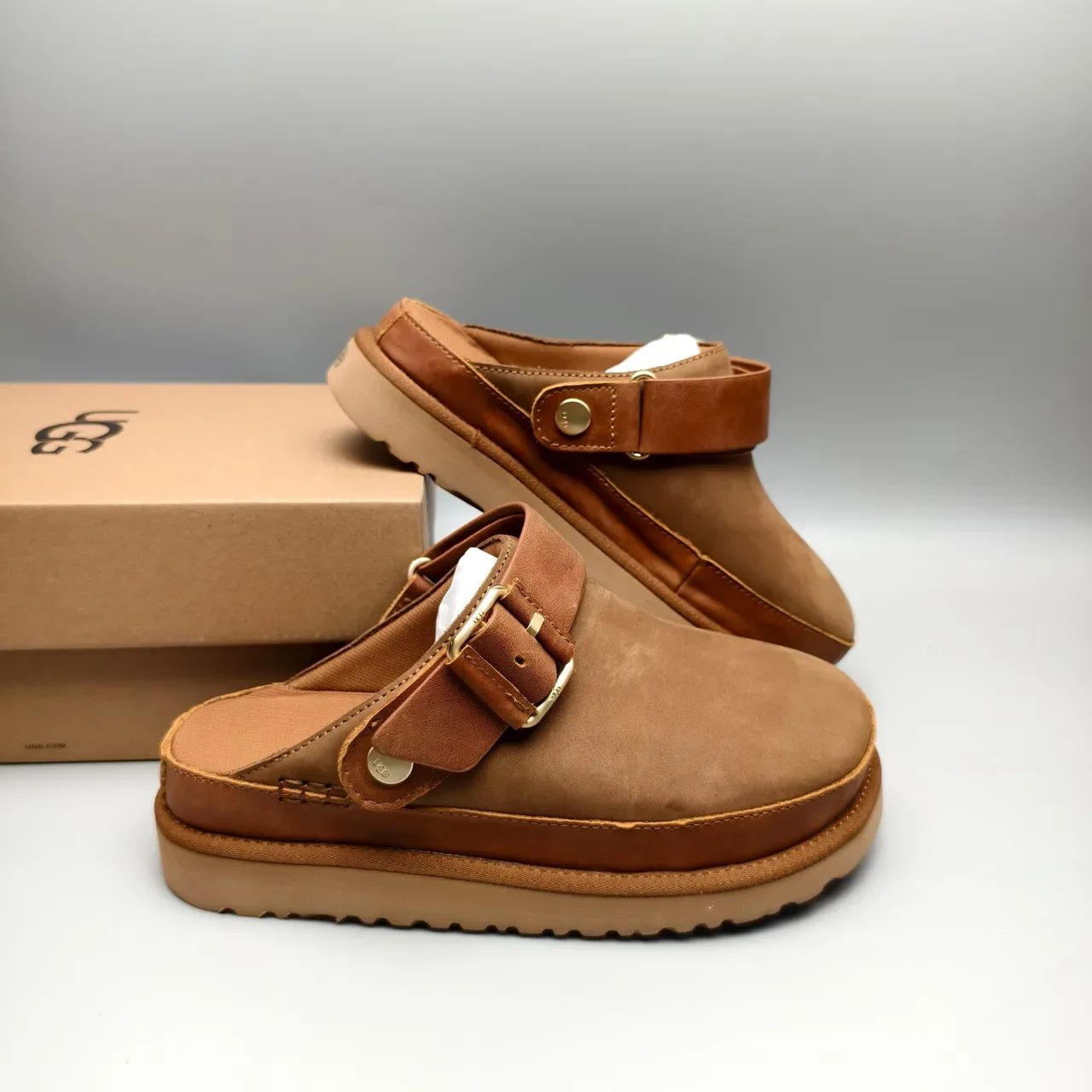 UGG Tasman Chaussures Casuales Marron Beige Suédé Boucle 6