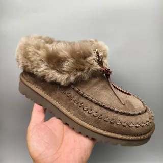 UGG Tasman Mocasines Marrón de Ante con Forro de Piel de Cordero
