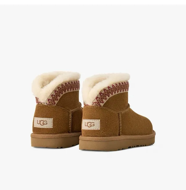 UGG Tasman 炭灰色羊毛衬里雪靴 4